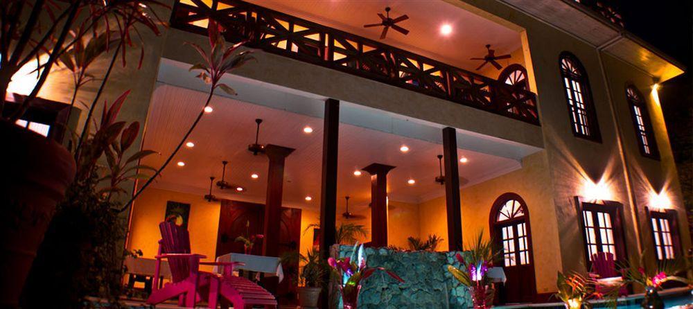 Mahogany Hall Luxury Boutique Resort San Ignacio Εξωτερικό φωτογραφία