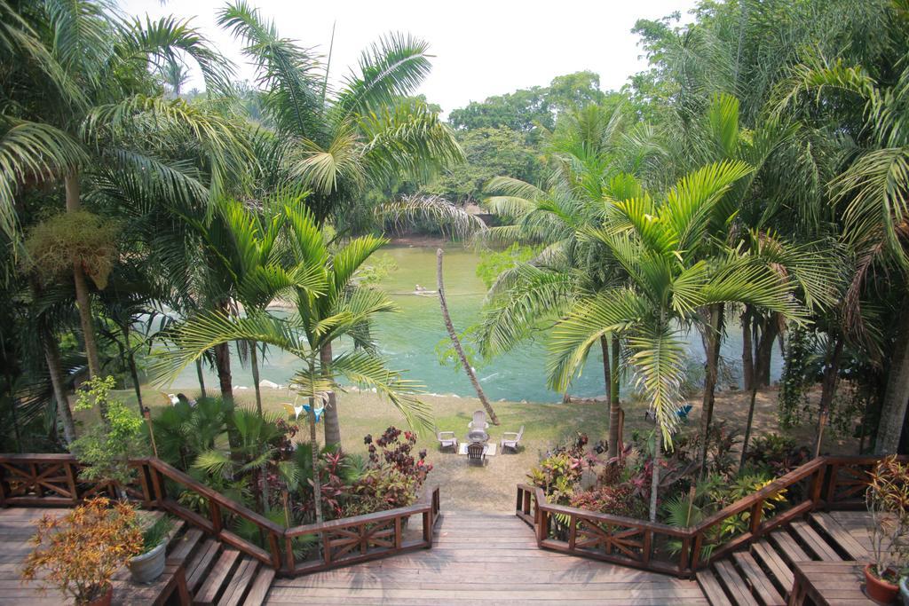 Mahogany Hall Luxury Boutique Resort San Ignacio Εξωτερικό φωτογραφία