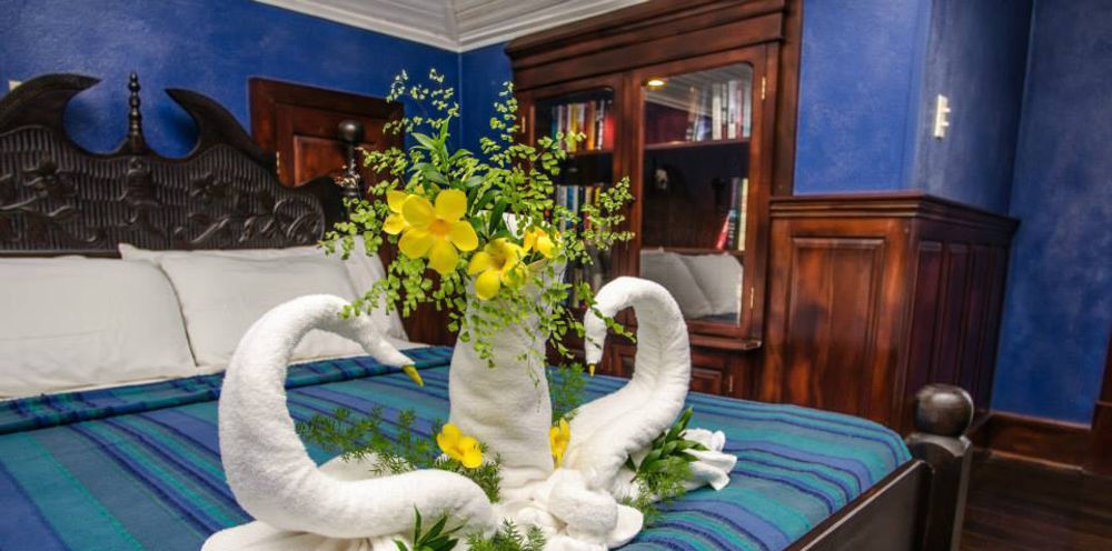 Mahogany Hall Luxury Boutique Resort San Ignacio Εξωτερικό φωτογραφία